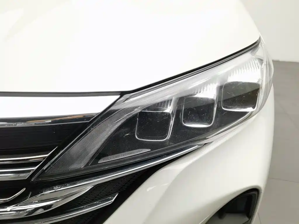 GAC Trumpchi Trumpchi GS5 2021 2021 Advanced 270T Tech Zhiling Edition