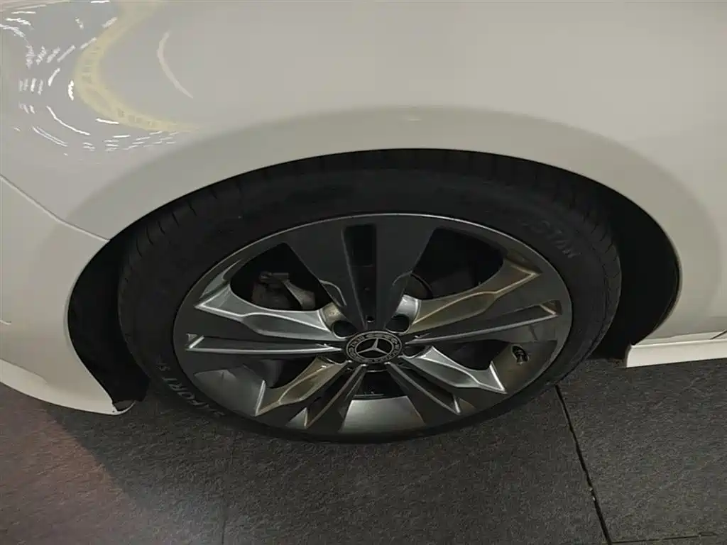 Mercedes-Benz CLA (Import) 2018 CLA 200 Dynamic Edition фото 23
