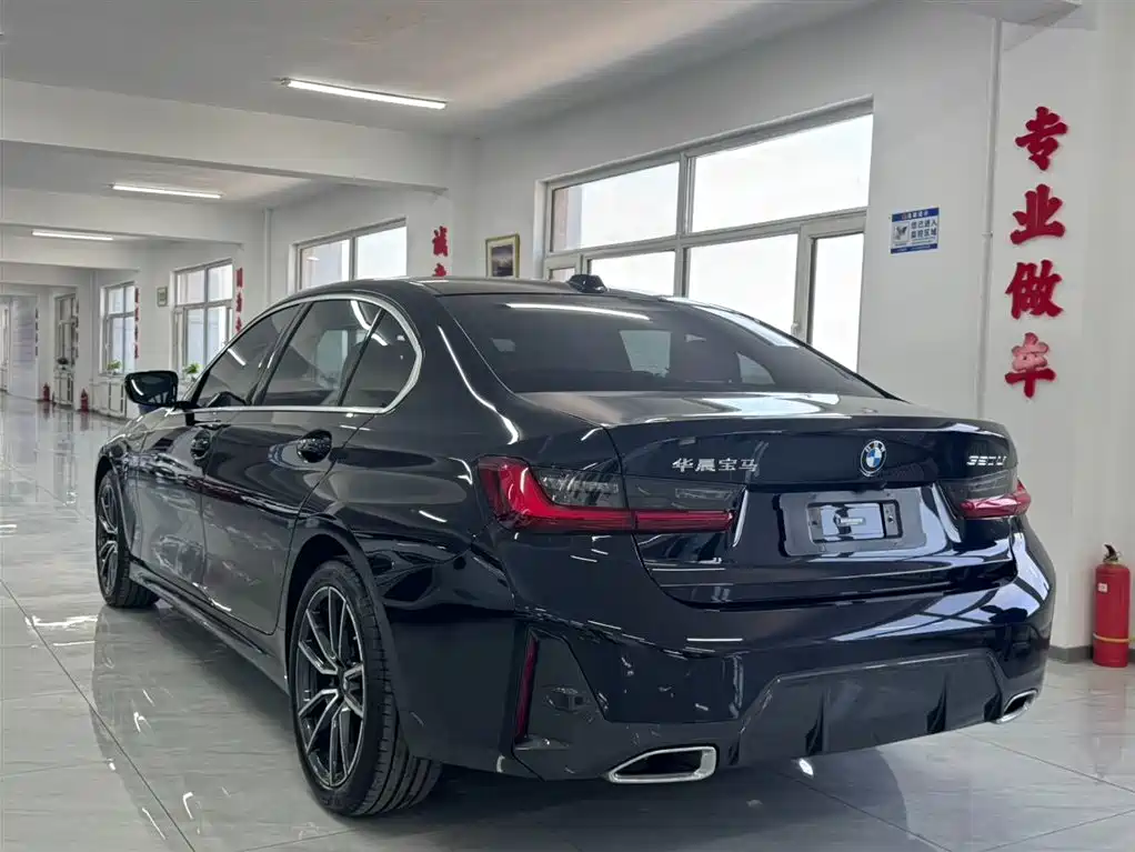 BMW 3 Series 2023 320Li M Sport Package фото 4