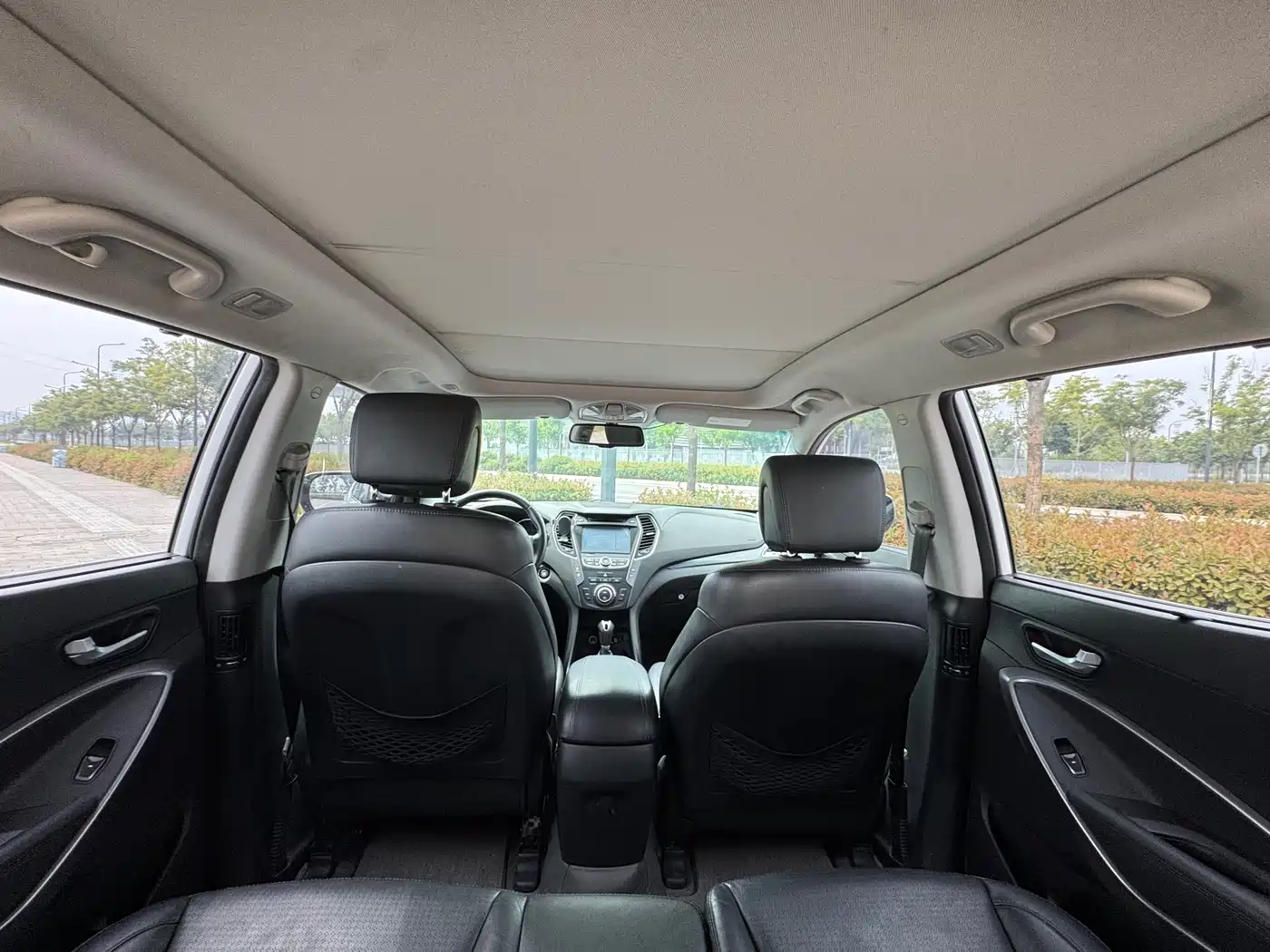 Hyundai Santa Fe 2013 Facelift 2.4L Automatic 4WD Smart фото 19