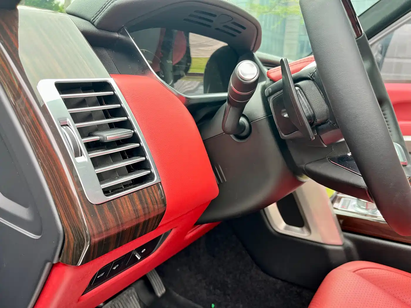 Land Rover Range Rover 2015 3.0 TDV6 Vogue фото 7