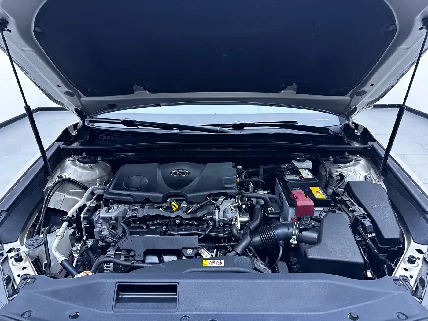 Toyota Camry 2019 2.5G Luxury Edition China VI фото 12