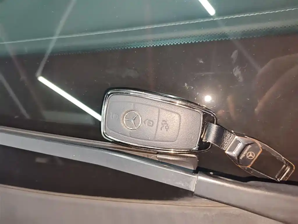 Mercedes-Benz GLC 2020 Facelift GLC 300 L 4MATIC Dynamic фото 9