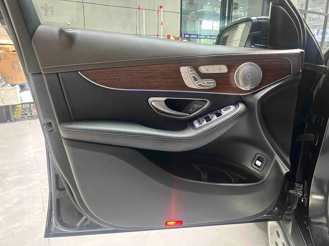 Mercedes-Benz GLC 2021 GLC 300 L 4MATIC Sporty фото 14
