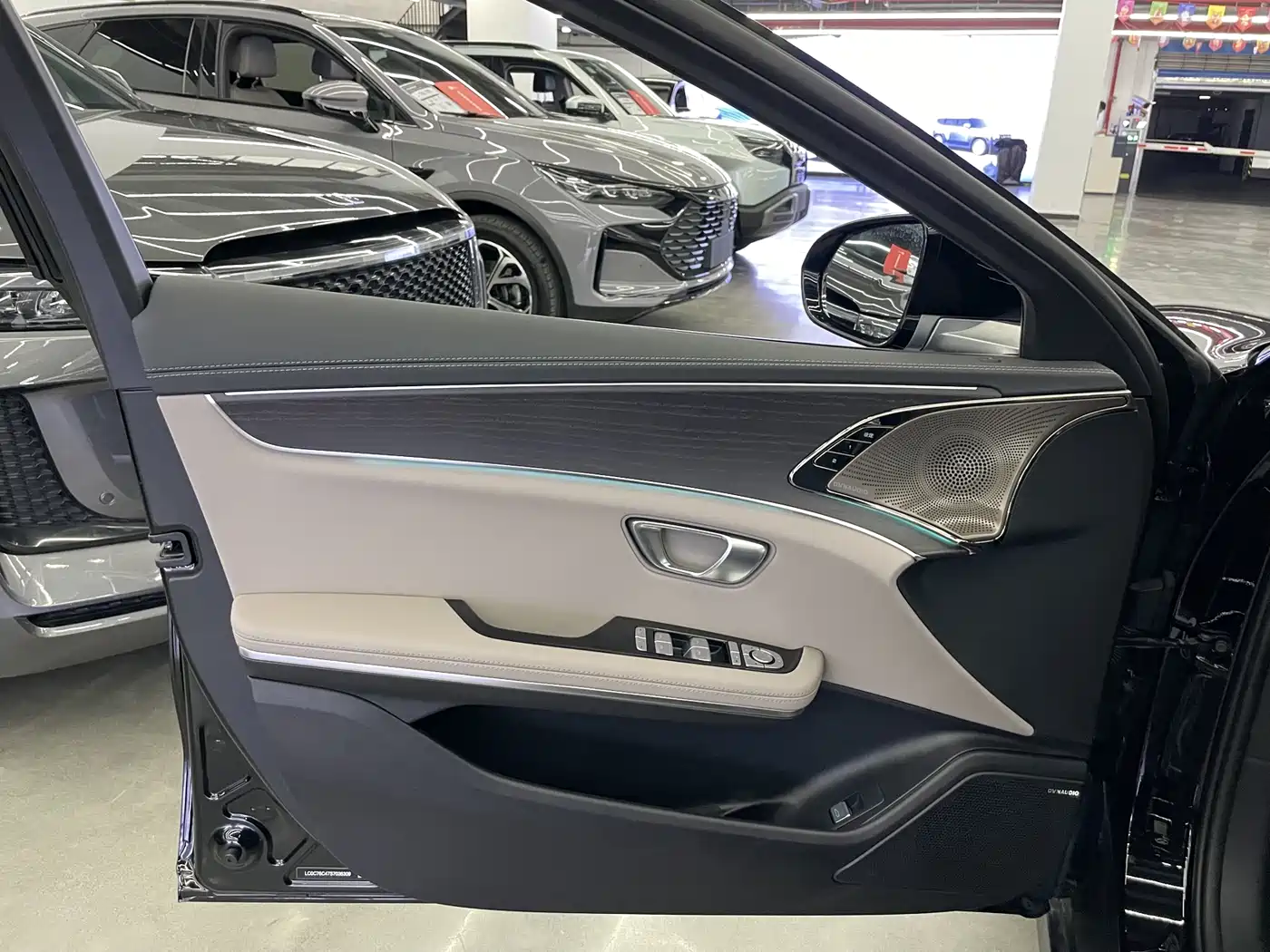 BYD Han 2025 DM-i 125KM LiDAR Smart Driving фото 6