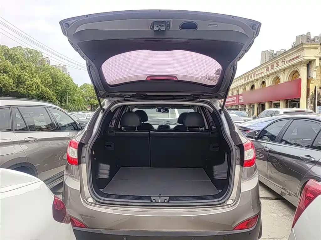 Hyundai Beijing Hyundai ix35 2015 2.0L Automatic 2WD Smart Type China IV фото 19