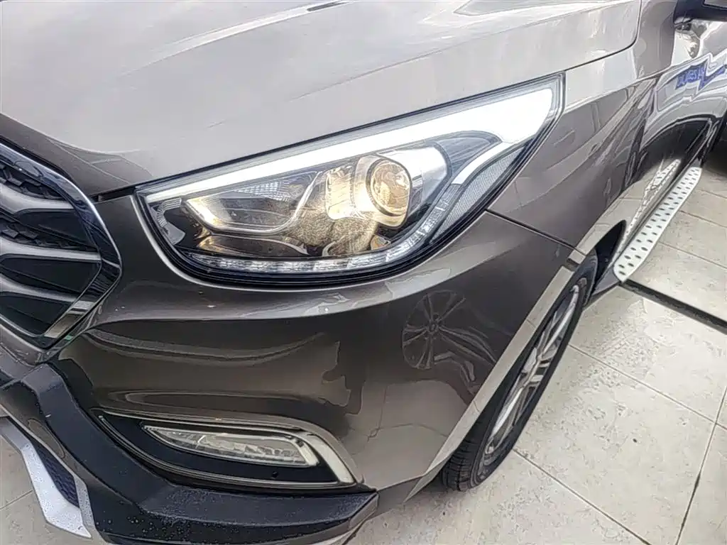Hyundai Beijing Hyundai ix35 2015 2.0L Automatic 2WD Smart Type China IV фото 24