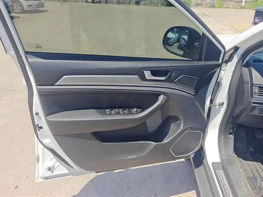 Haval H6 2018 Red Label Sport 1.5T Manual 2WD Elite фото 7