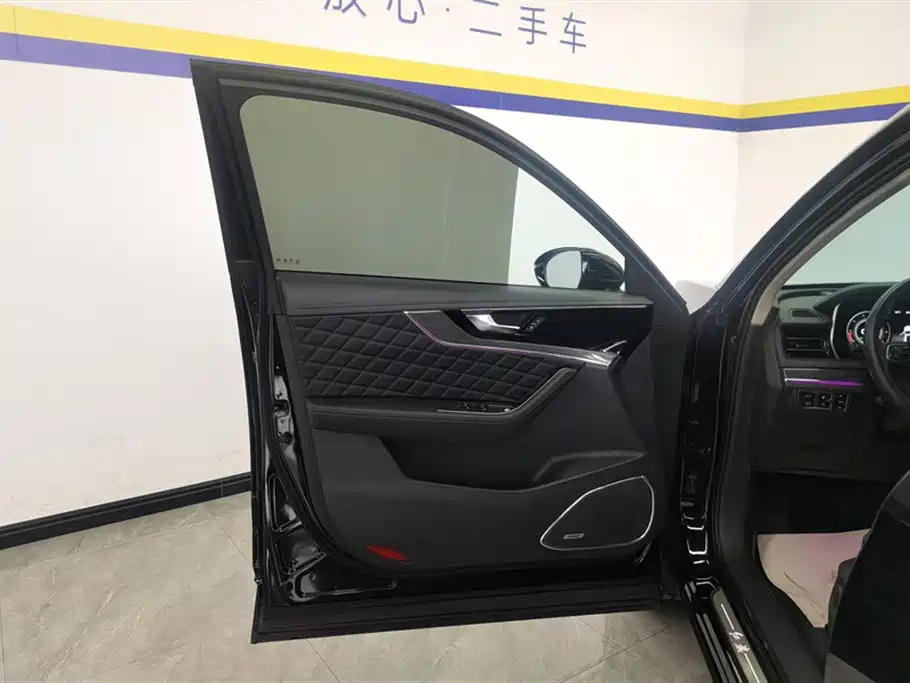 Hongqi HS5 2019 2.0T Intelligent Flagship 4WD Version фото 7