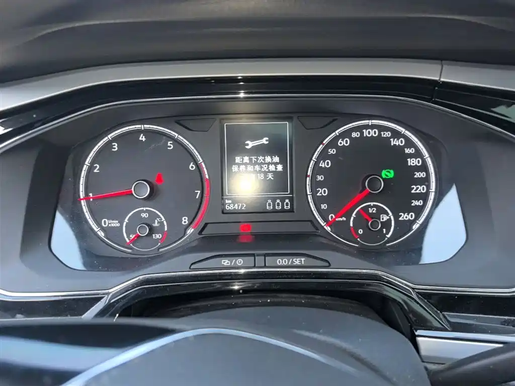 Volkswagen Polo 2019 Plus 1.5L Automatic Beats Trendy Edition фото 11