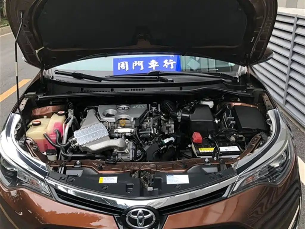 Toyota Levin 2017 Facelift 185T CVT Elite (China V) фото 4