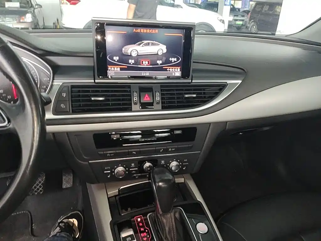Audi A7 2017 40 TFSI Progressive фото 13