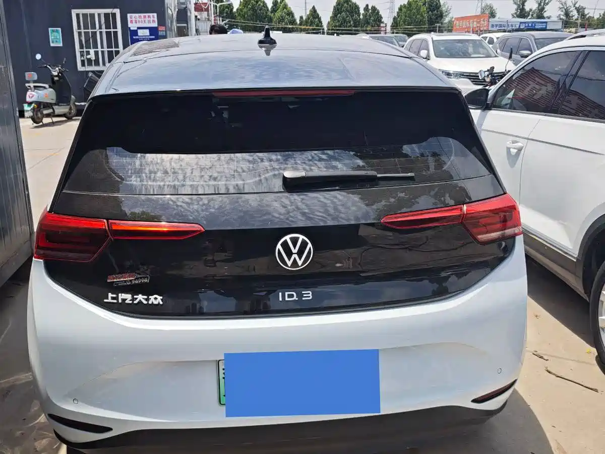 Volkswagen ID.3 2024 Ultimate Intelligence Edition фото 8