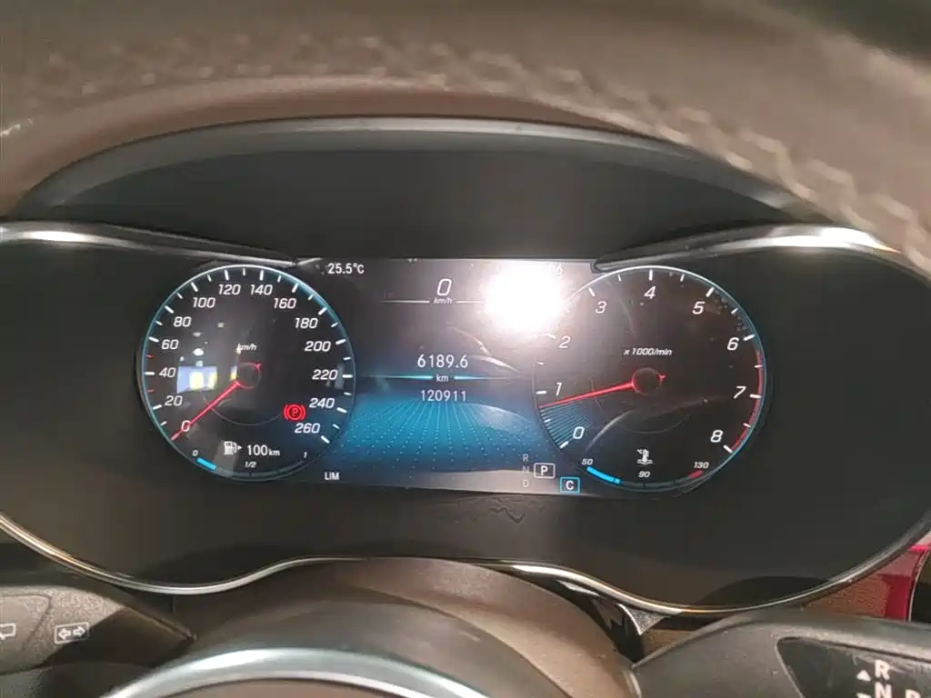 Mercedes-Benz GLC 2020 Facelift GLC 260 L 4MATIC Luxury фото 12