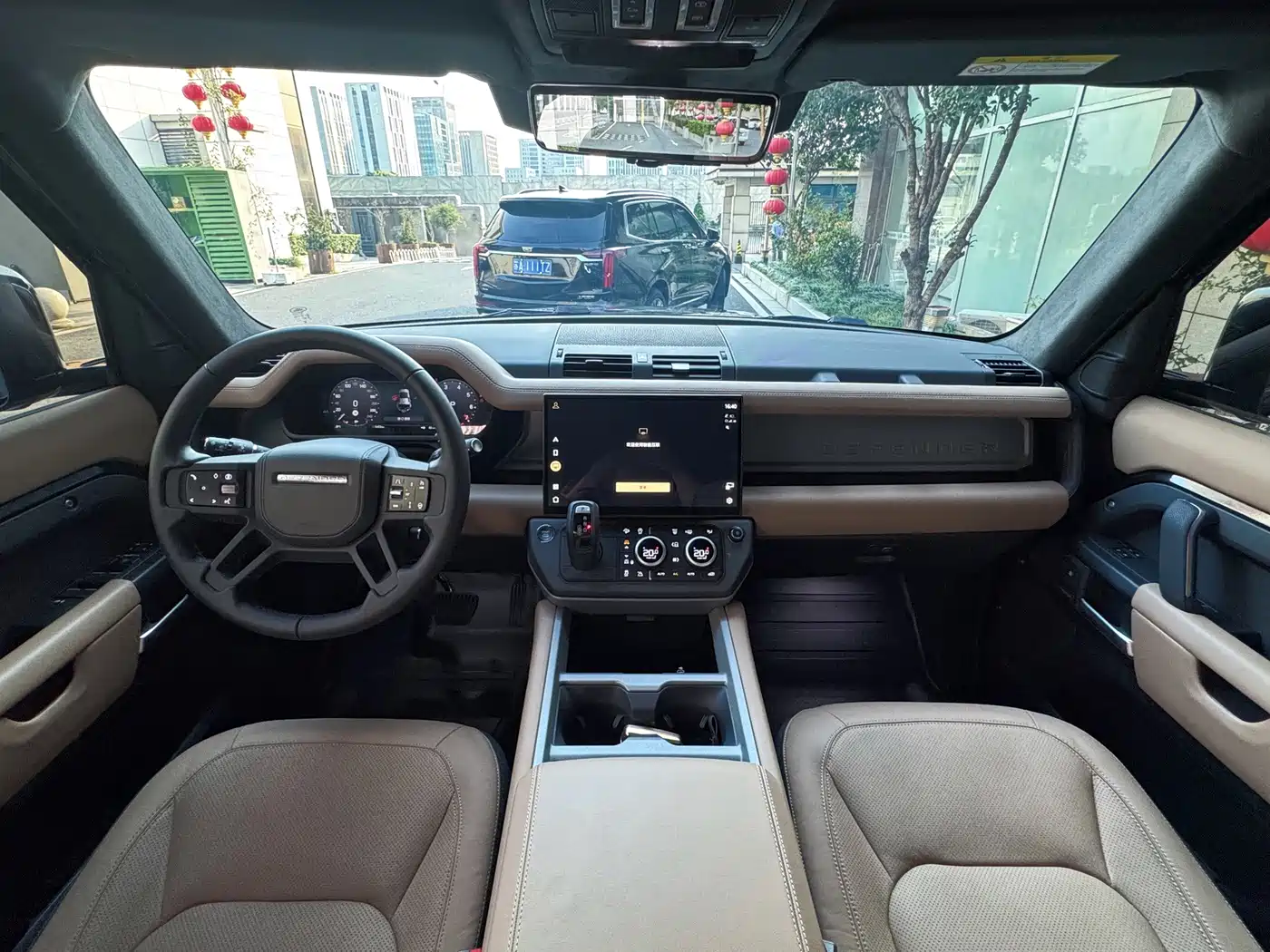 Фото 4 - Land Rover Defender