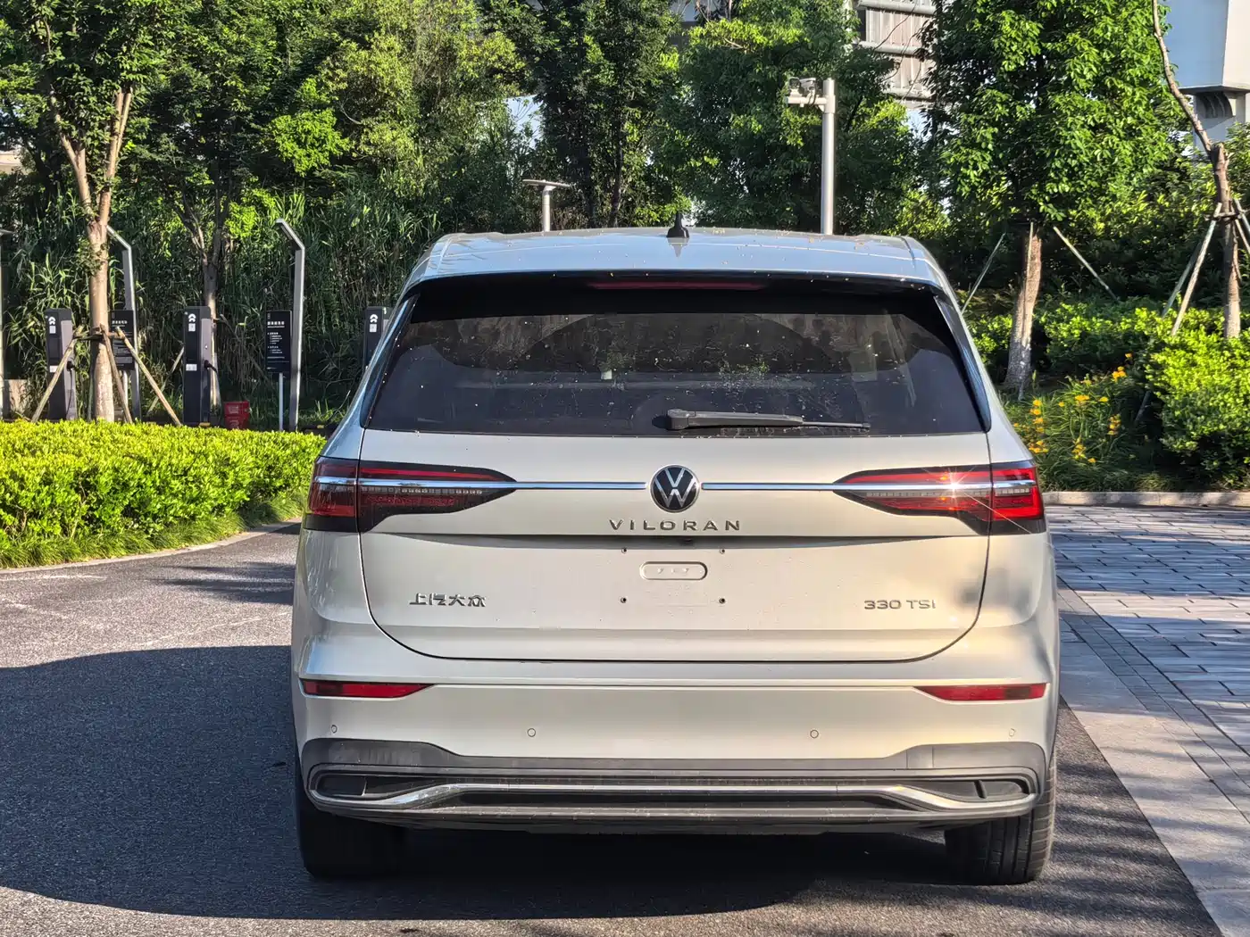 Volkswagen Viloran 2020 330TSI Luxury Edition фото 5