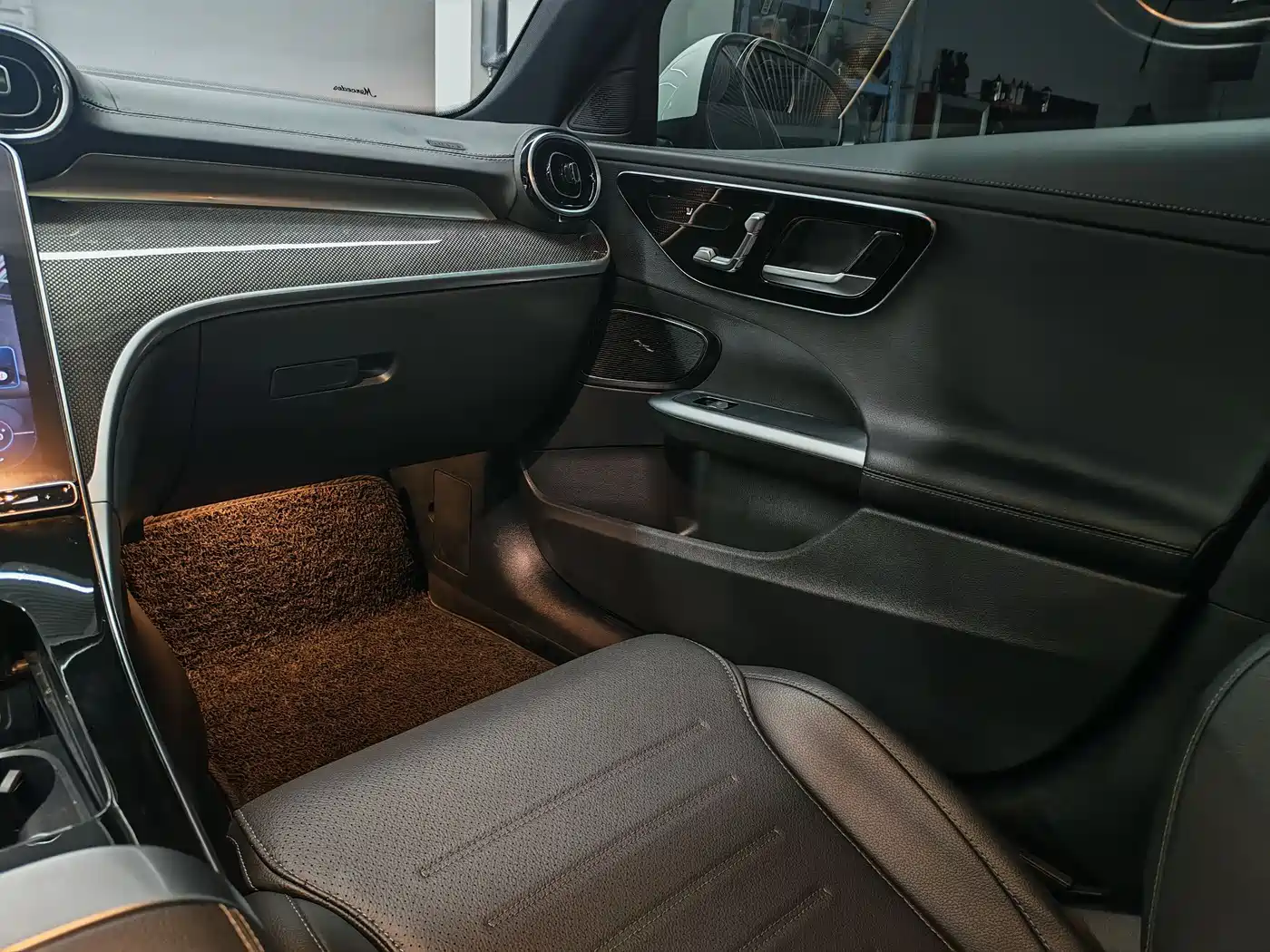 Mercedes-Benz C-Class 2023 C 200 L Sport фото 7