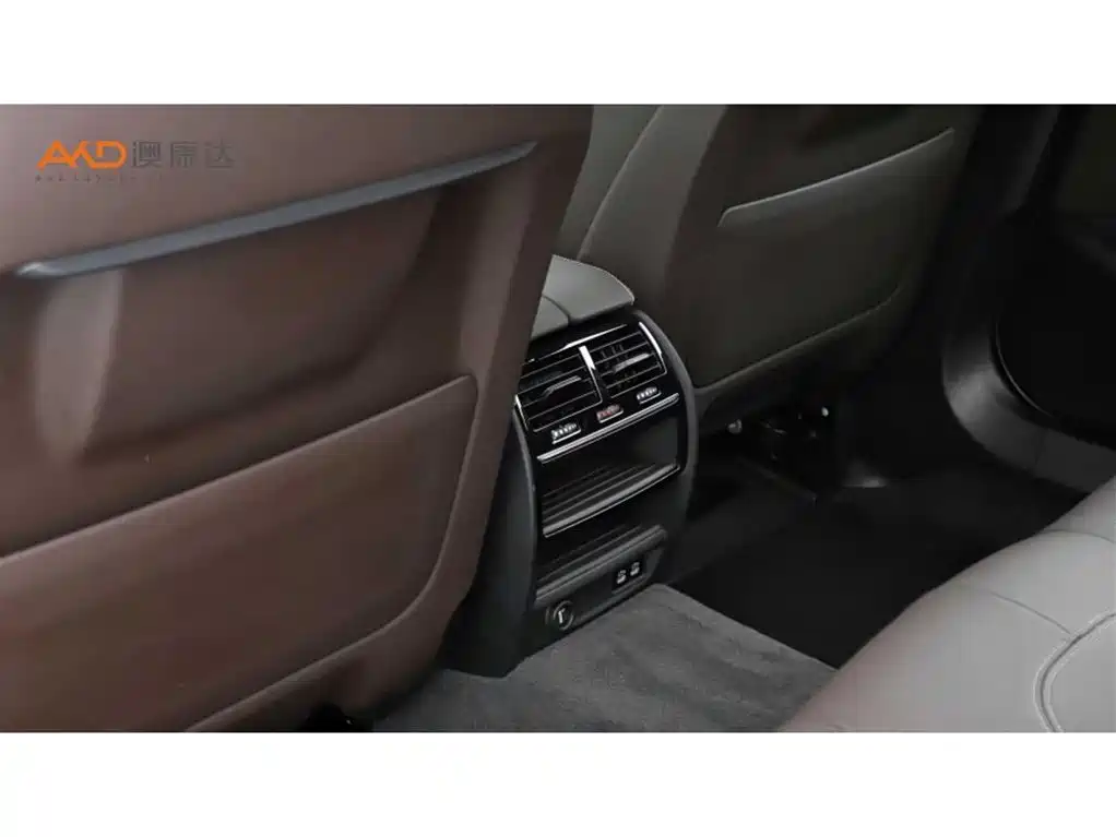 BMW 5 Series 2022 Facelift 530Li Leading M Sport Package фото 9