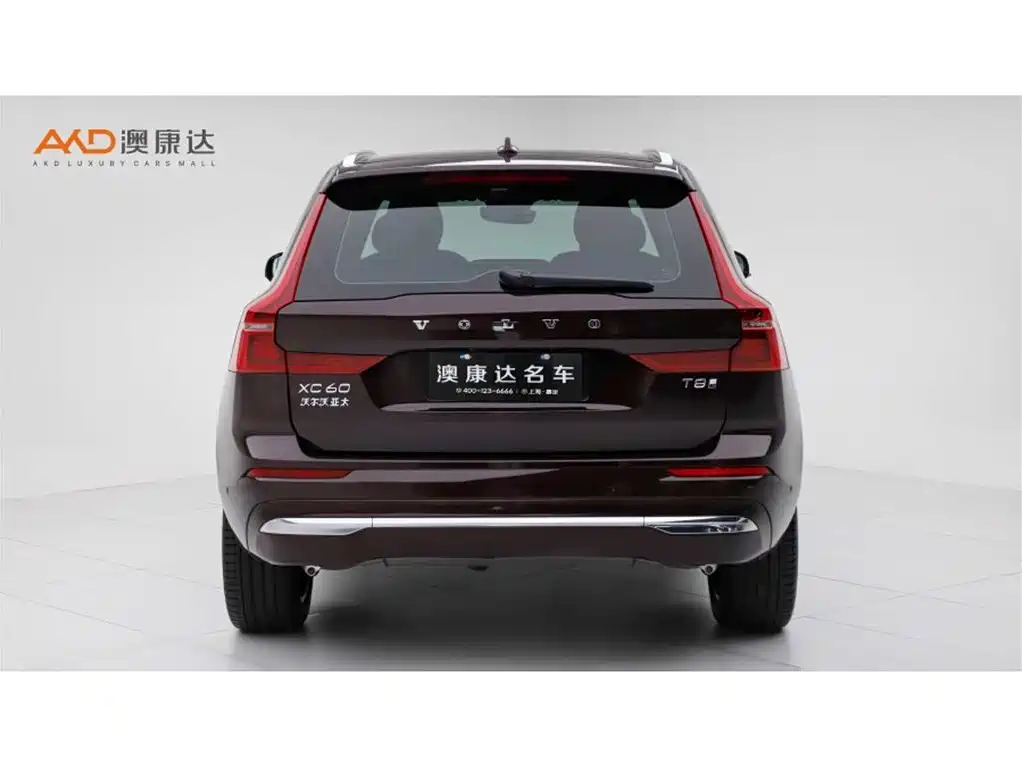 Volvo XC60 Plug-in Hybrid 2026 Plug-in Hybrid Long Range AWD Intelligent Premium Edition фото 4