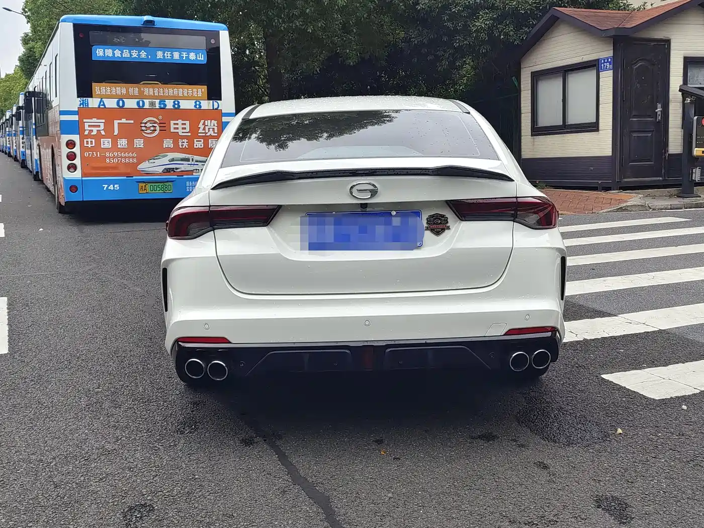 GAC Trumpchi Trumpchi Emkoo 2023 270T DCT J16 Edition фото 8