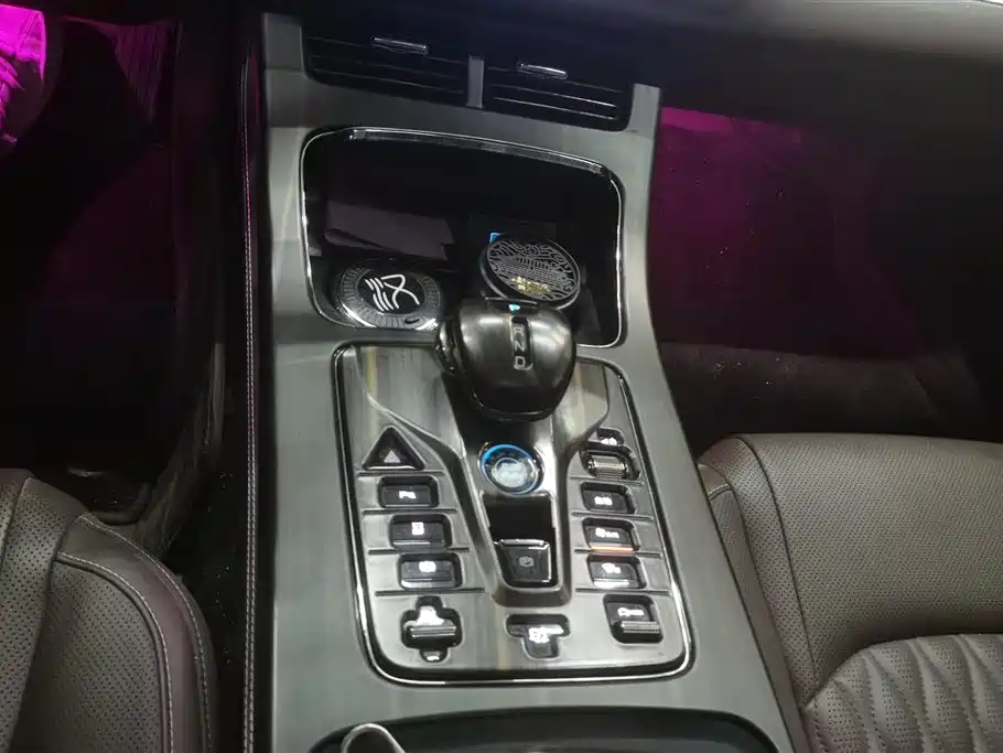 BYD Han 2023 DM-i Champion Edition 121KM Honor фото 16