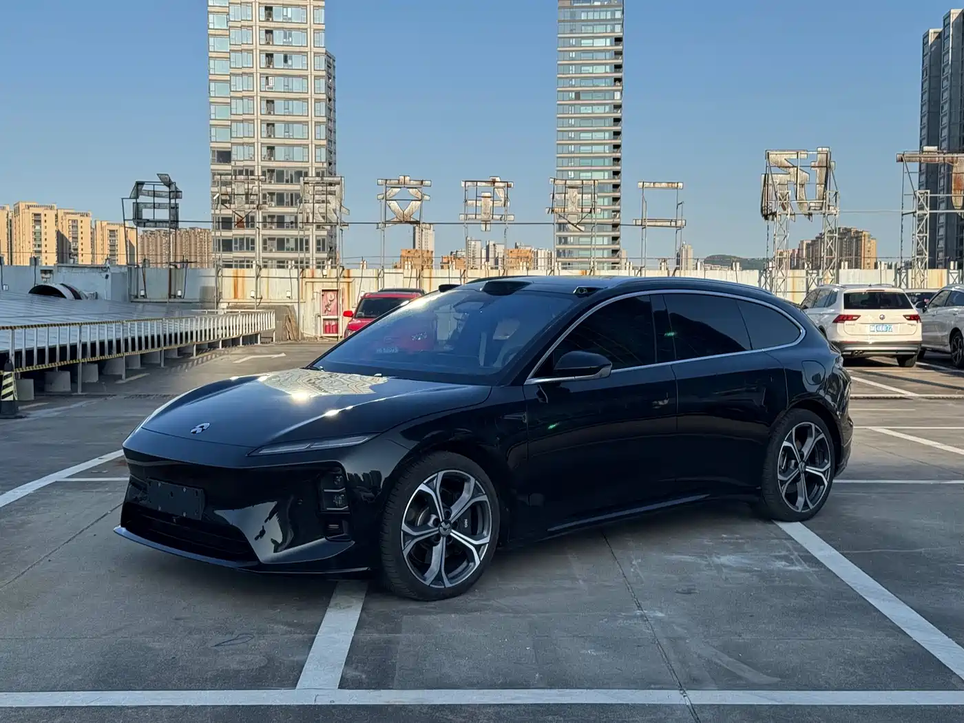 NIO ET5T 2025 75kWh Touring фото 3