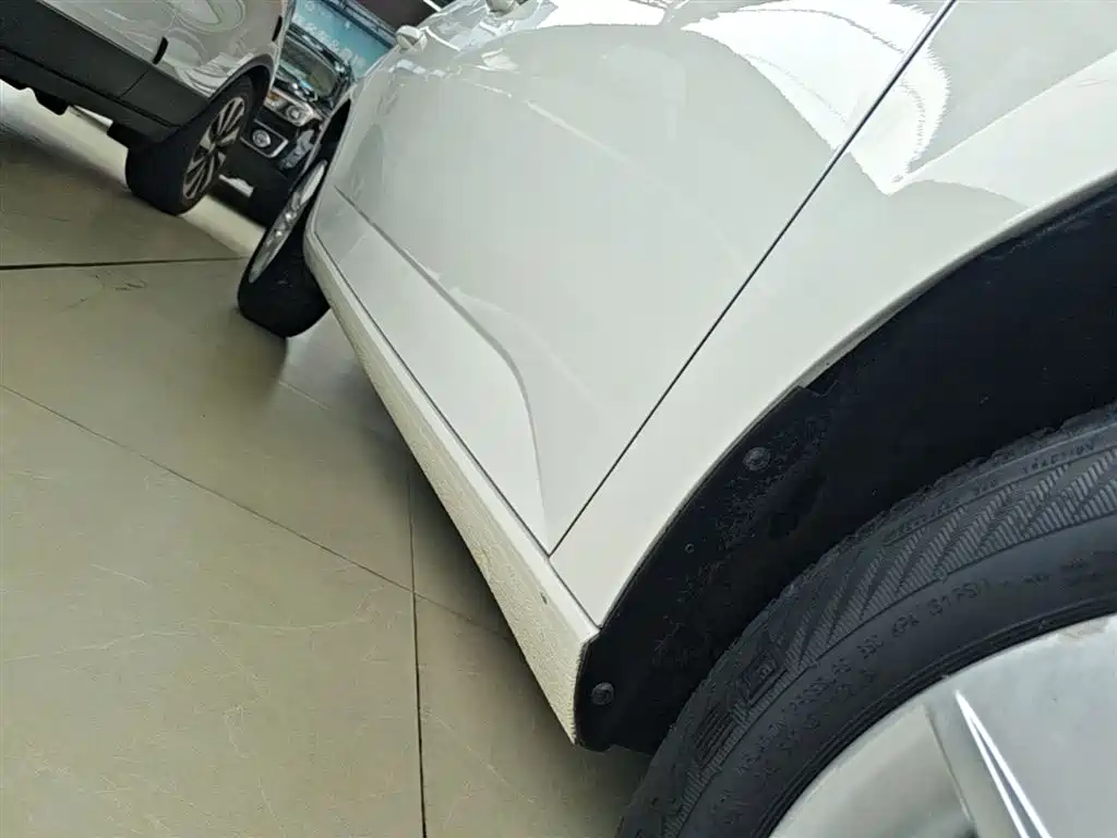 Škoda Fabia 2017 1.4L Auto Car Enjoy Edition фото 21