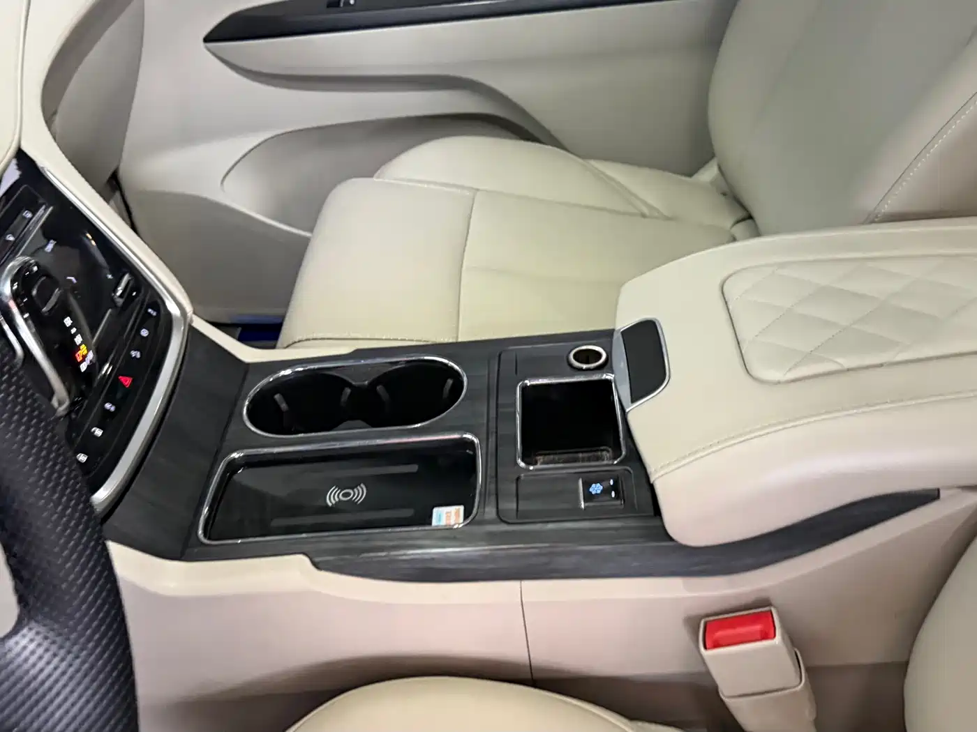 Buick GL8 2023 ES Landmaster Comfort фото 16
