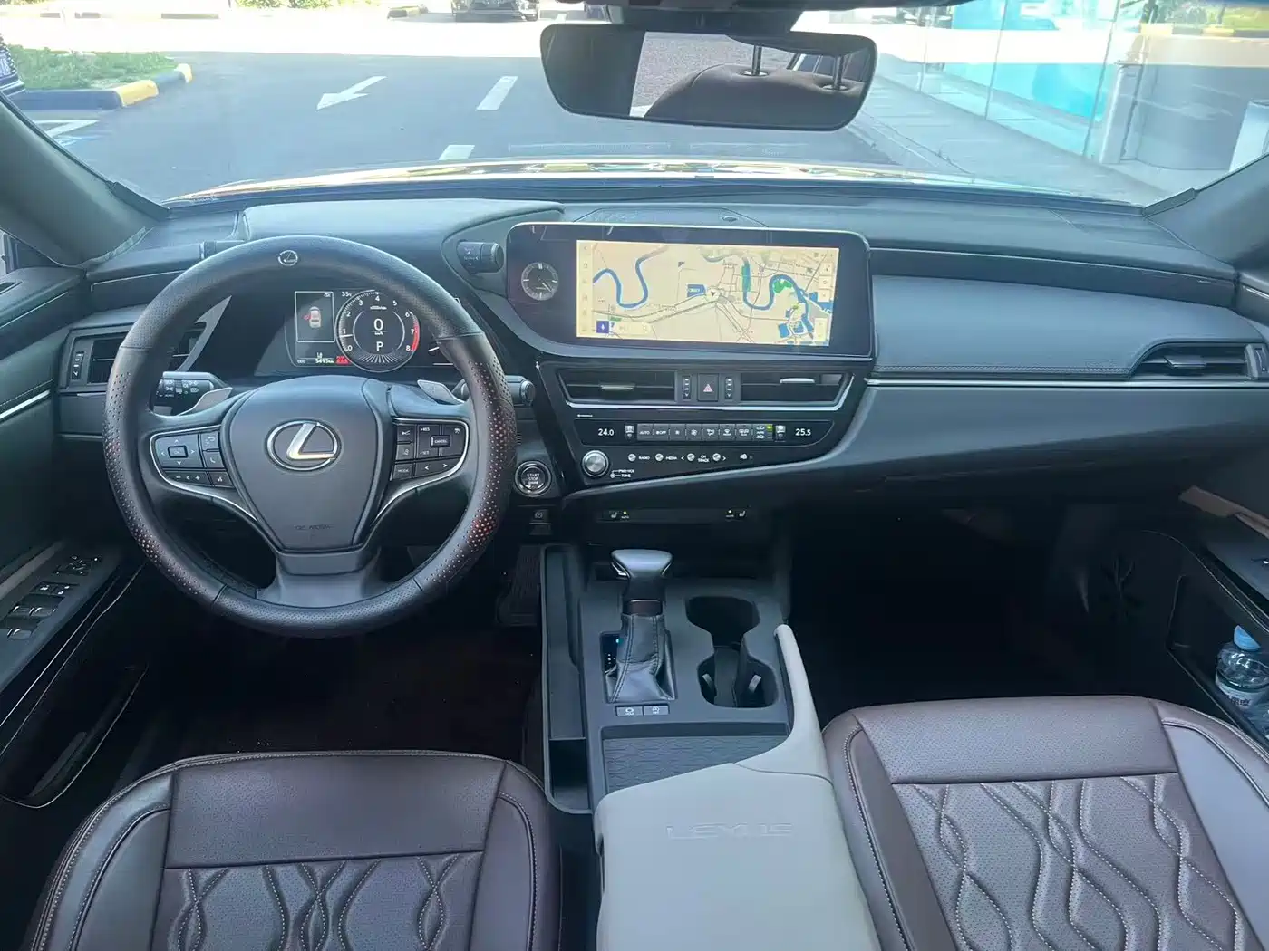 Lexus ES 2023 260 Excellence фото 4