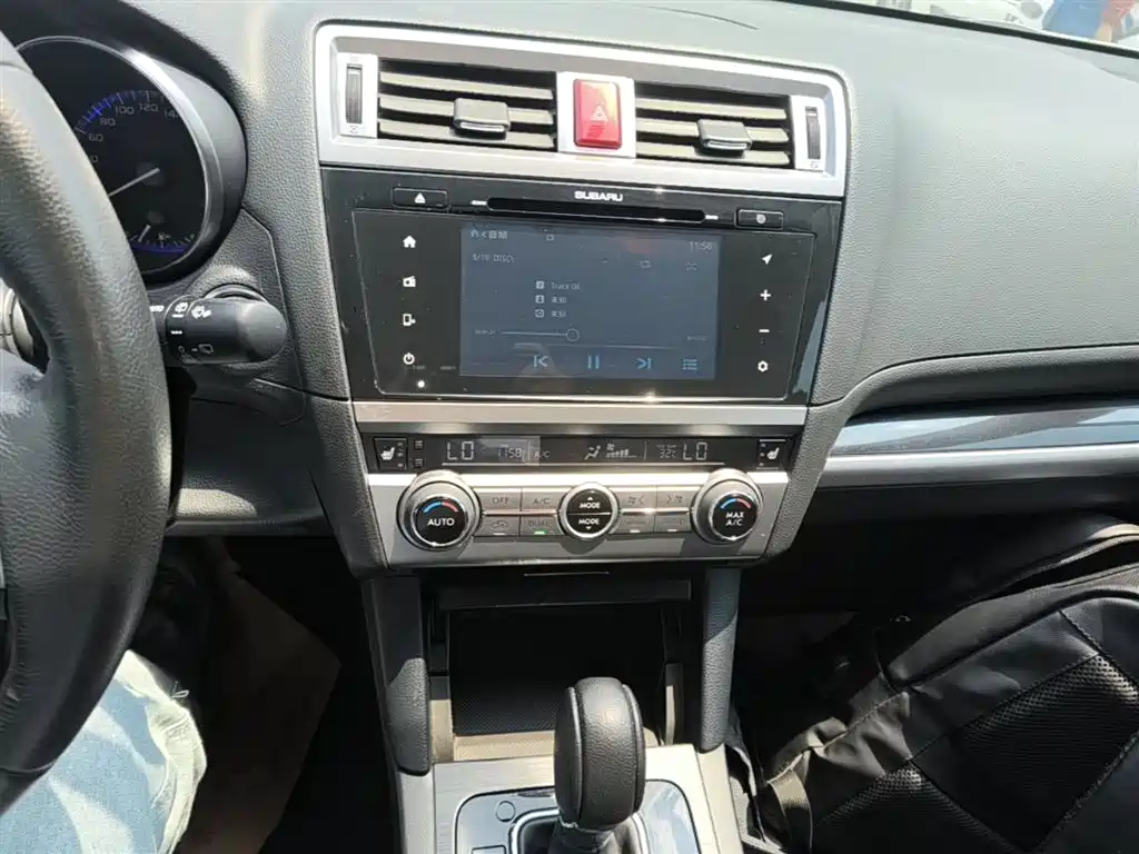 Subaru Outback 2015 2.5i Sport Navigation Edition фото 13