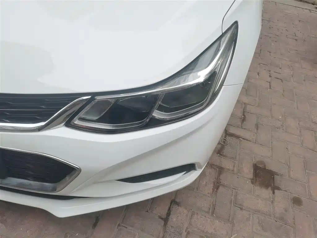 Chevrolet Cruze 2018 320 Automatic Pioneer Sunroof Edition фото 24
