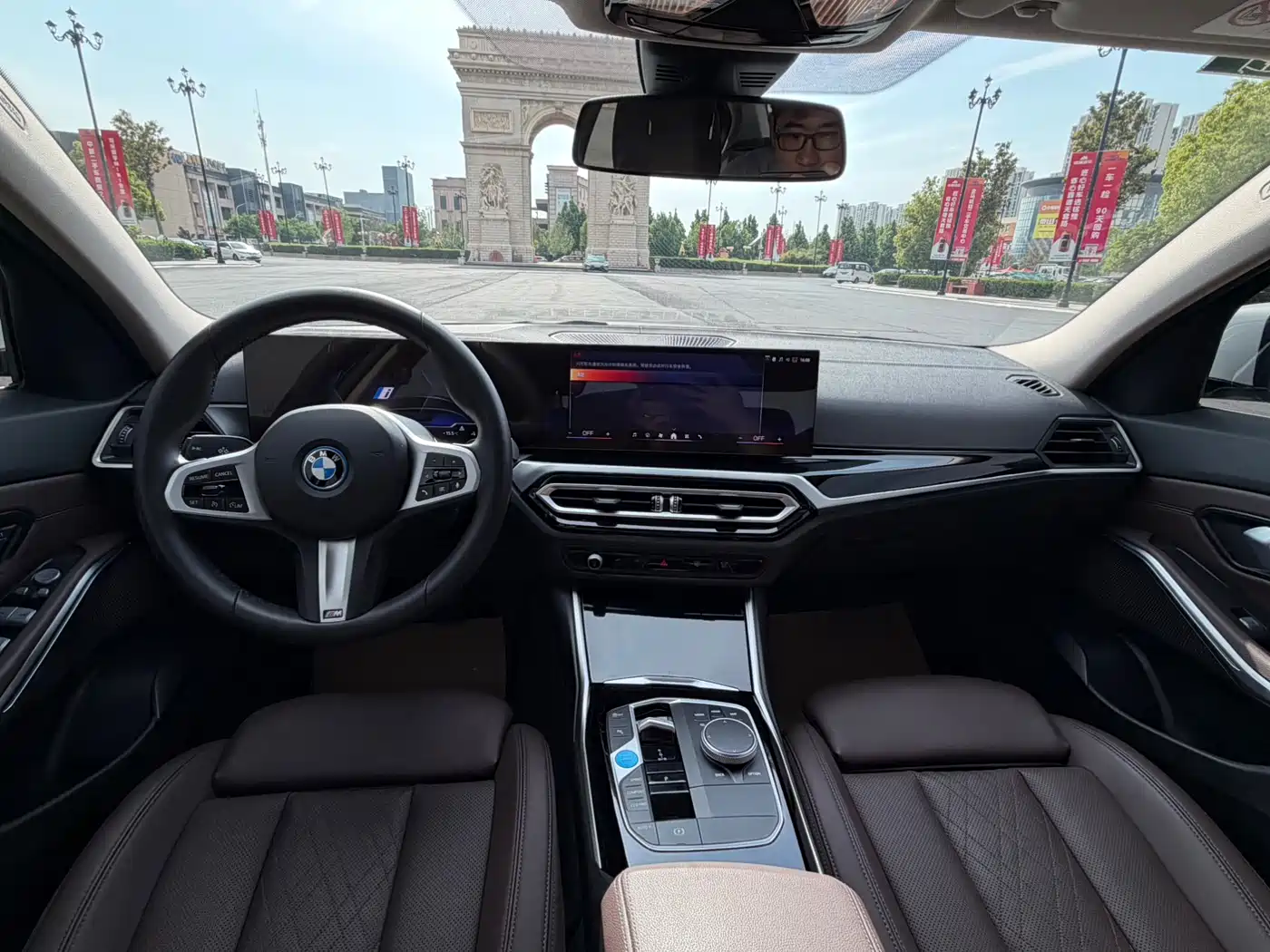 BMW i3 2024 eDrive 35 L фото 11