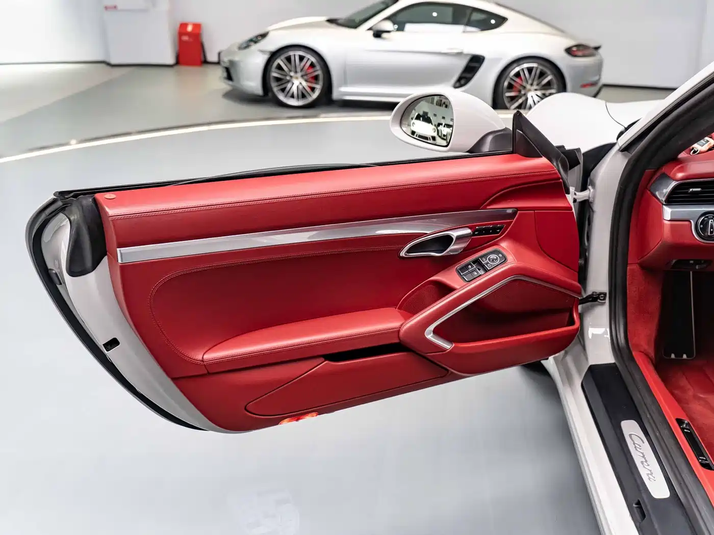 Porsche 911 2016 Carrera Cabriolet 3.0T фото 15