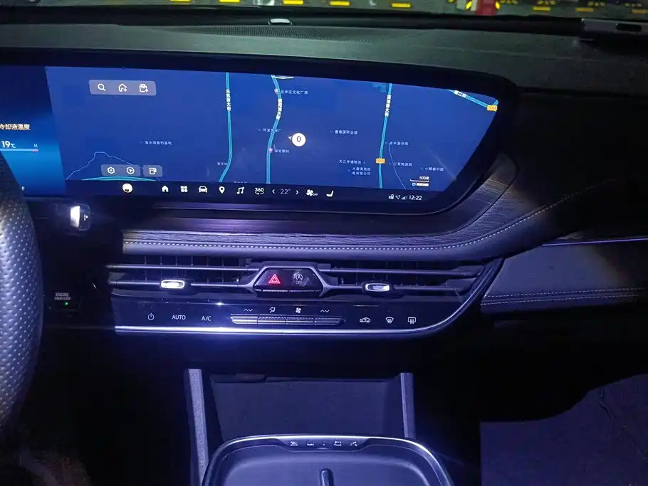 Buick LaCrosse 2023 28T Premium Edition фото 13