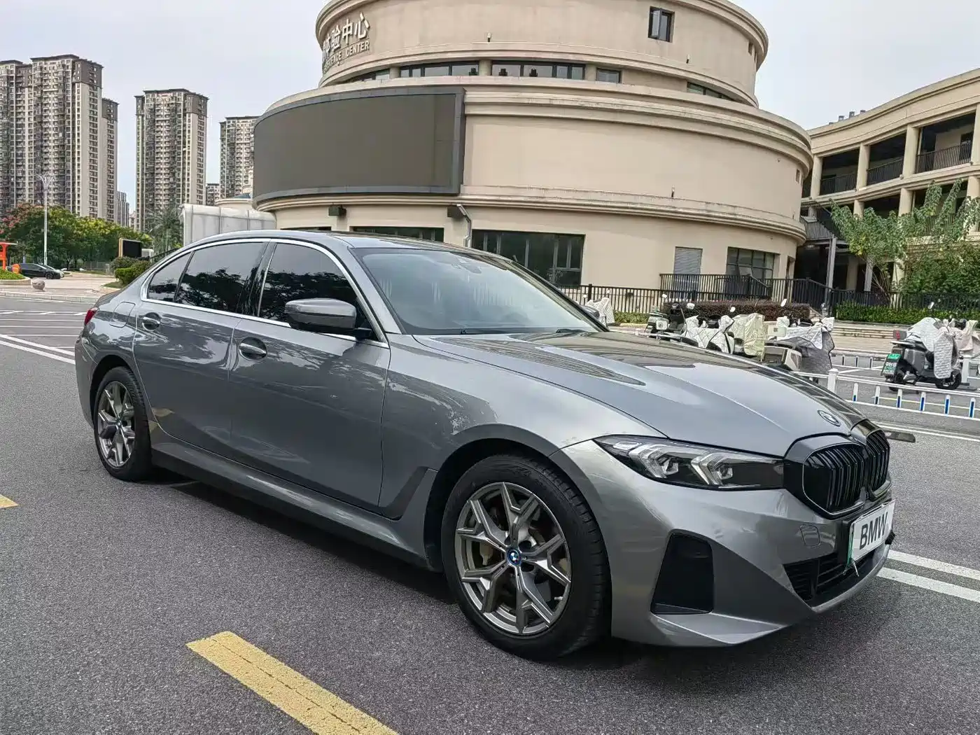 BMW i3 2022 2022 eDrive 35 L