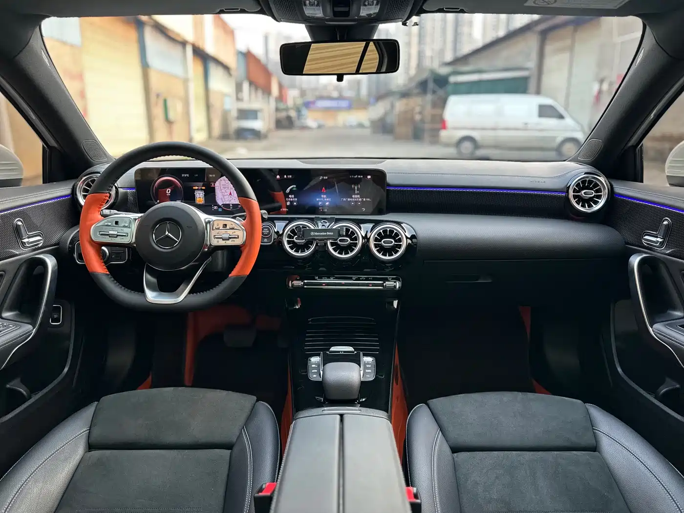 Mercedes-Benz A-Class 2021 A 200 L Sport Sedan Fashion Edition фото 12