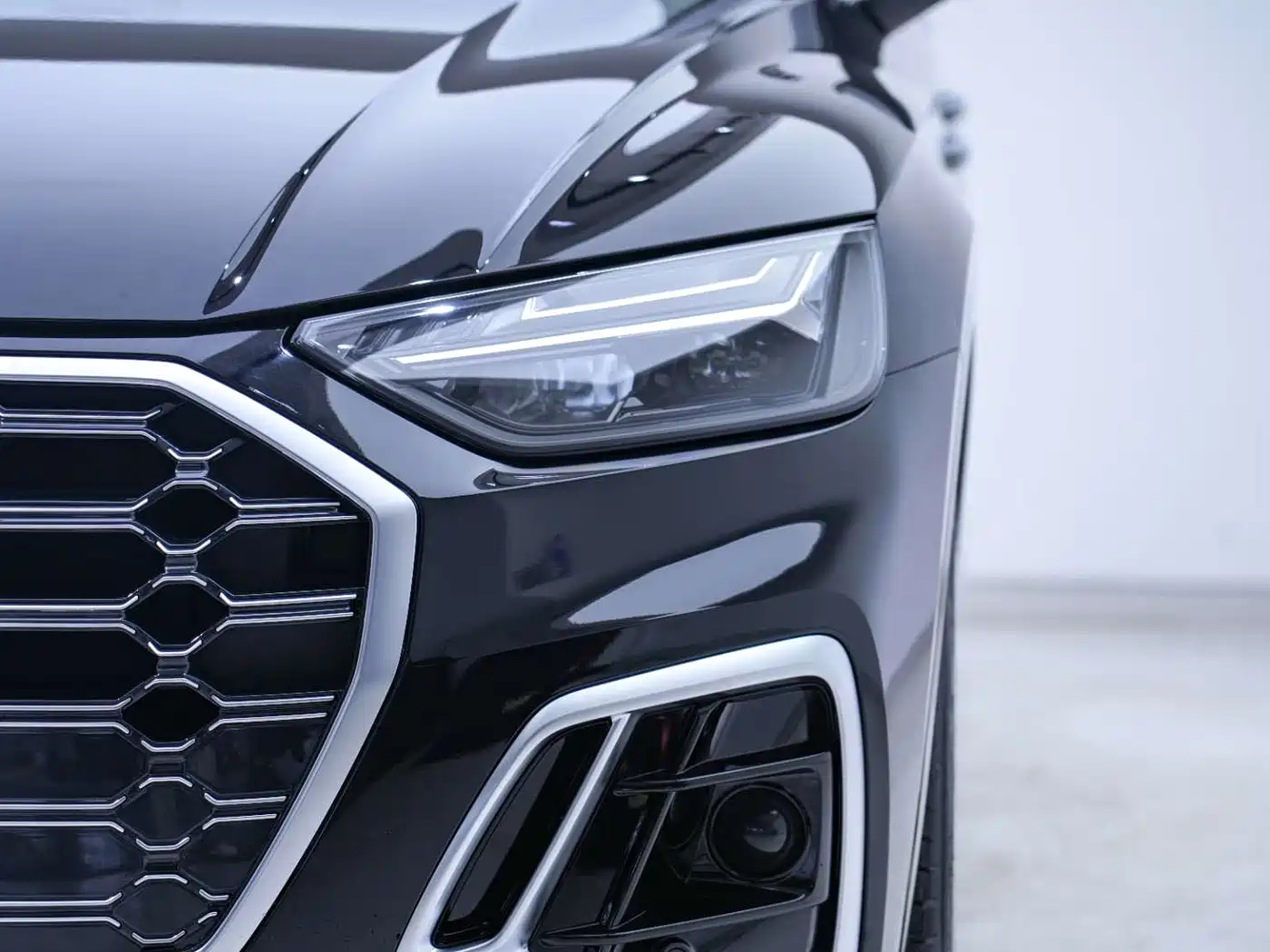 Audi Q5L 2022 Facelift 40T Luxury Dynamic фото 8
