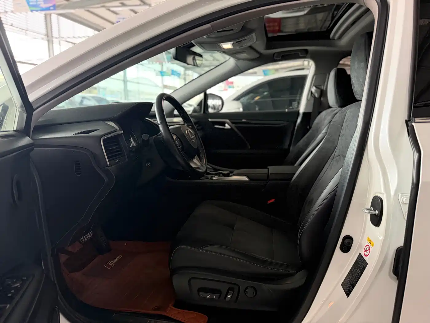 Lexus RX 2016 300 2WD Elite Edition (China V) фото 4