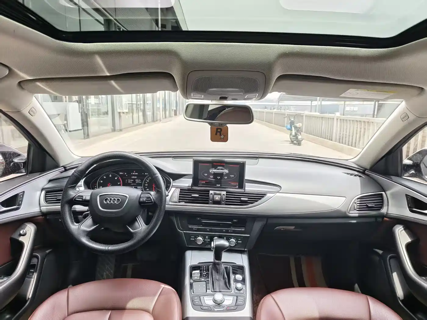 Audi A6L 2014 TFSI Standard фото 8