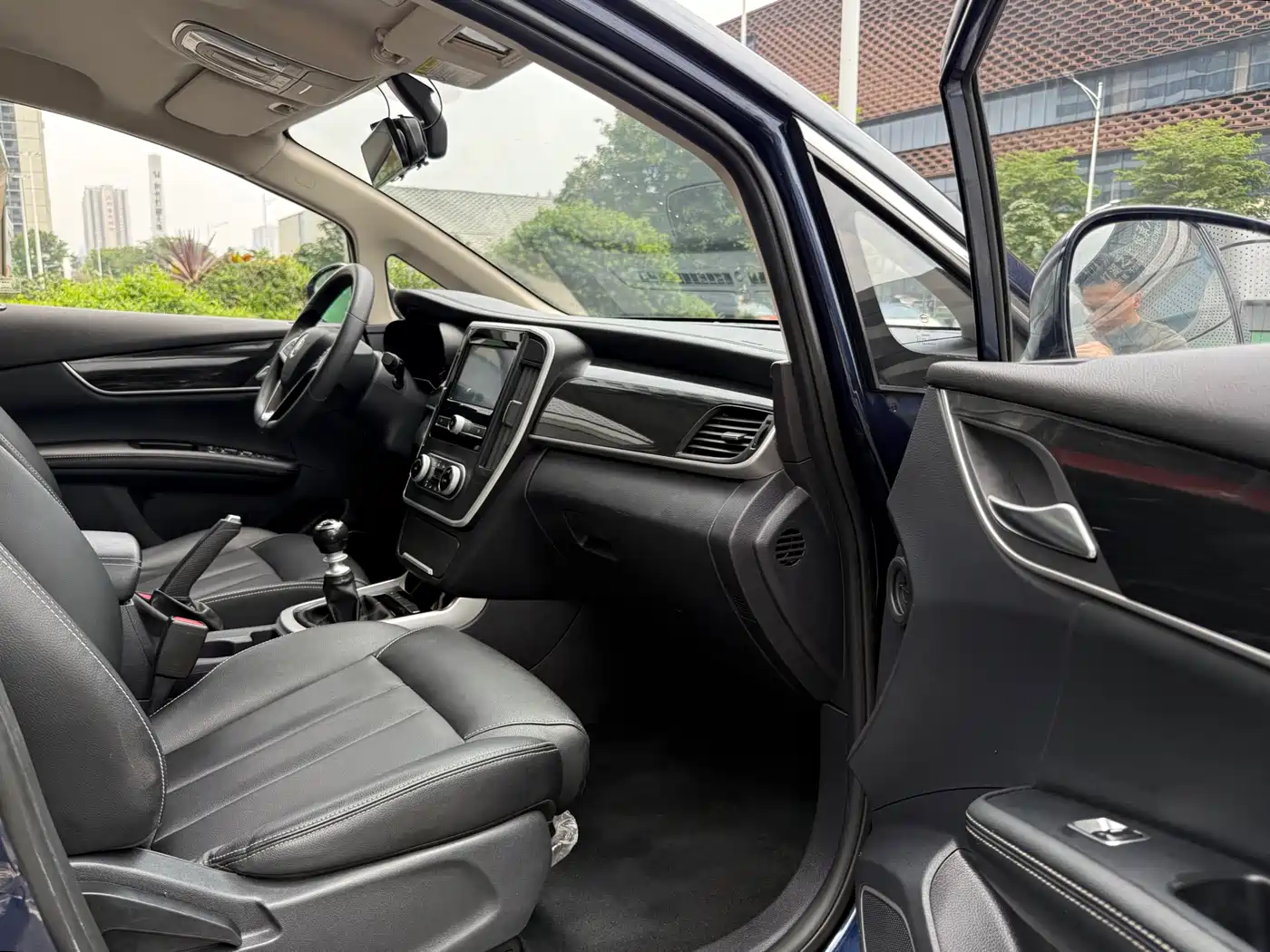 BYD Song MAX 2017 1.5T Auto Smart Elite 7-Seater фото 16