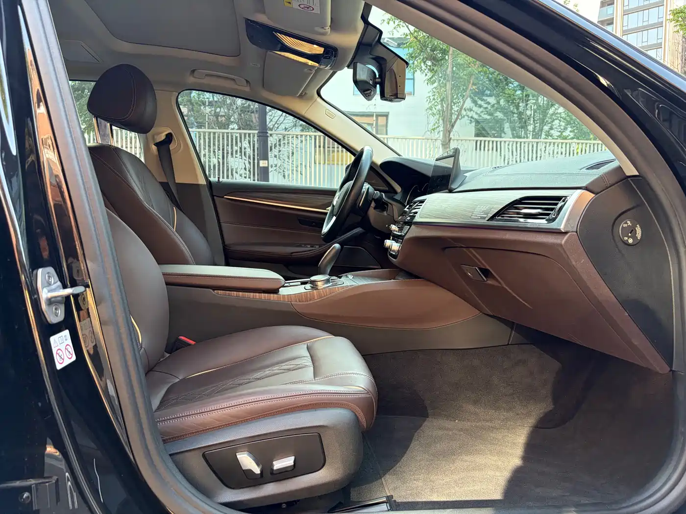 BMW 5 Series 2018 Facelift 530Li Exclusive Luxury Package фото 14