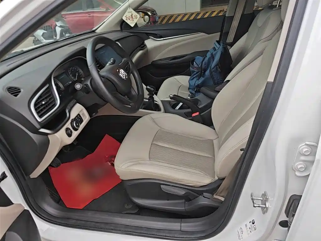 Buick Excelle 2017 15N Manual Elite фото 15