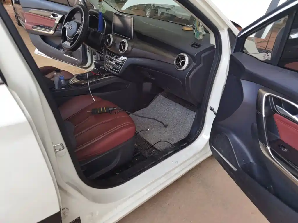 BAIC Senova D50 2018 2018 1.5L CVT Premium Smart Connect Edition