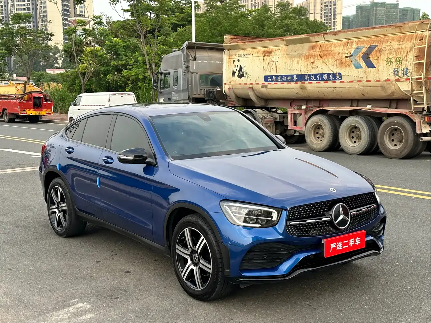 Mercedes-Benz GLC Coupe 2022 Facelift GLC 260 4MATIC Coupe SUV фото 3