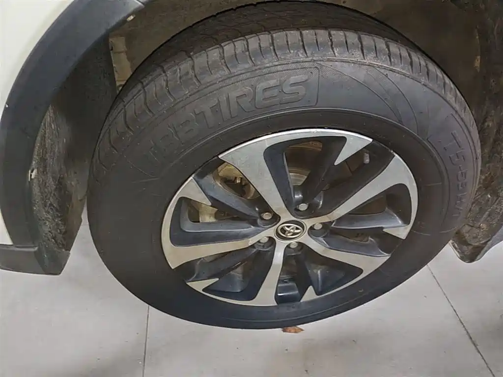 Toyota RAV4 Rongfang 2019 2.0L CVT 2WD Pioneer Version China V фото 23