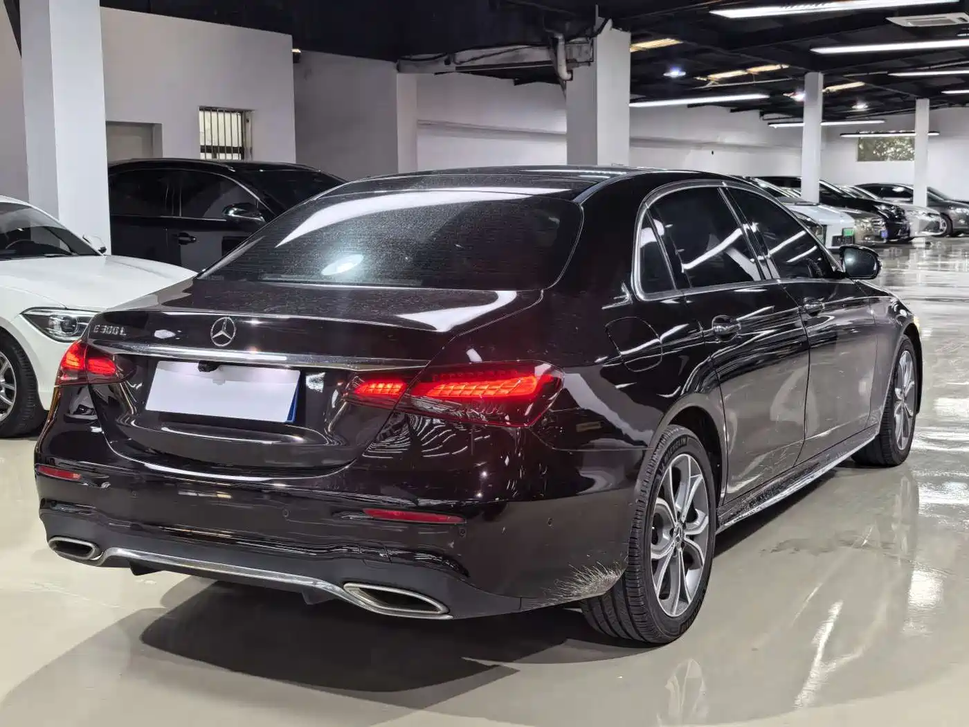 Mercedes-Benz E-Class 2021 E 300 L Sport Premium фото 11