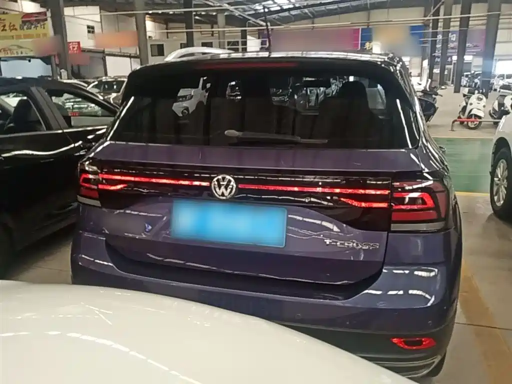 Volkswagen T-Cross 2019 1.5L Automatic Comfort Edition фото 6