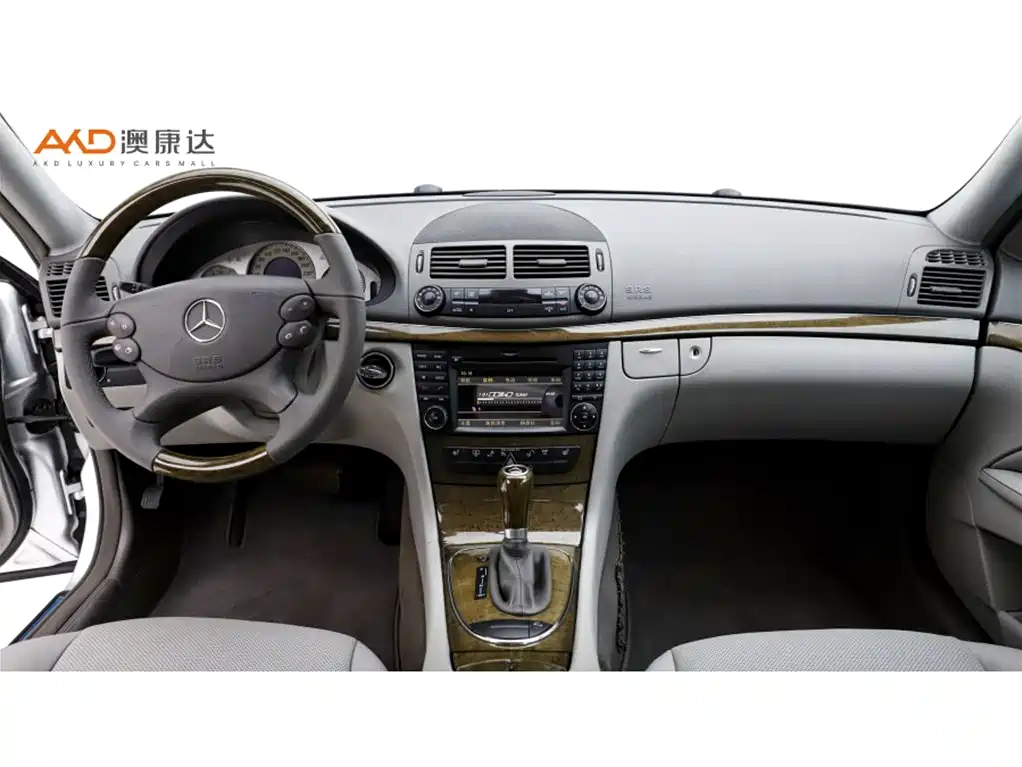 Mercedes-Benz E-Class 2008 E 230 Fashion фото 5