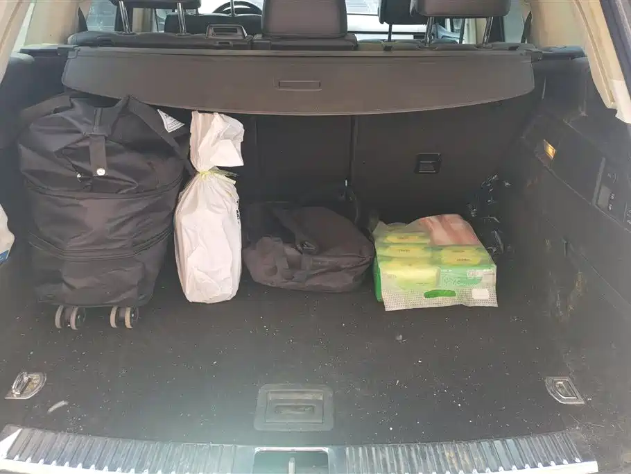 Volkswagen Touareg 2017 3.0TSI Explorer Edition фото 4