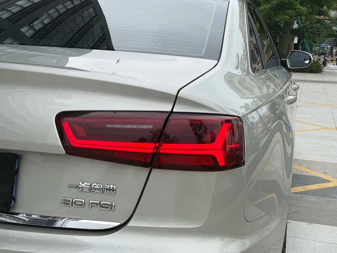 Audi A6L 2016 30 FSI Comfort фото 12